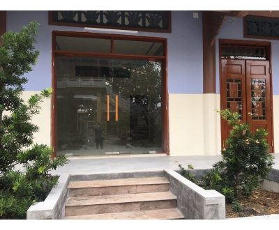 Cửa kính cường lực 10li